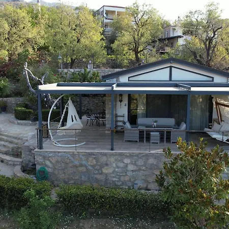 Stone House In Mesudiye 아파트 닷차